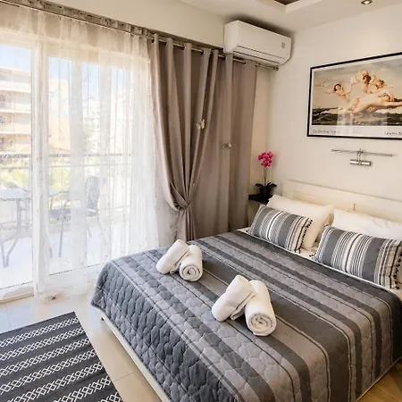 White Orchid Modern Near Metro & Free Parking